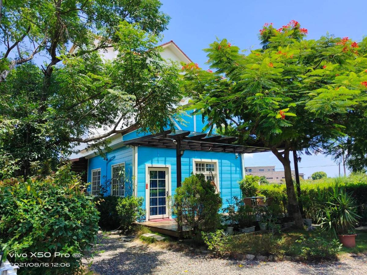Fish House 宜蘭獨棟別墅 戲水池 生態diy 安農溪自行車 Lägenhet Dongshan  Exteriör bild