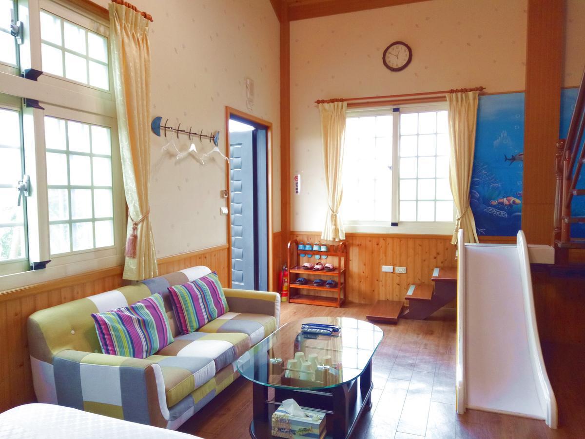 Fish House 宜蘭獨棟別墅 戲水池 生態diy 安農溪自行車 Lägenhet Dongshan  Exteriör bild